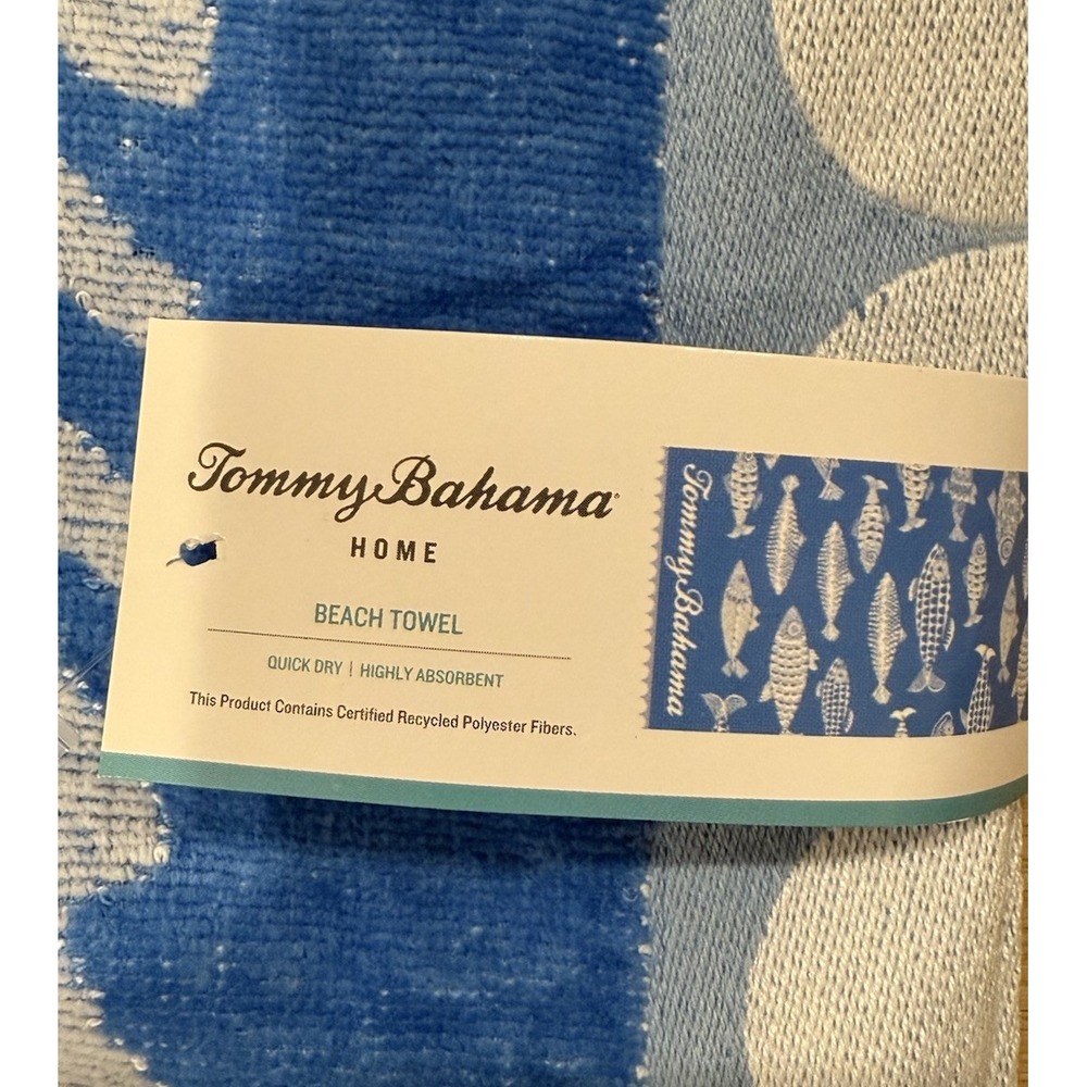 Tommy Bahama Beach Pool Towel Blue White FISH Reversible 36 X 68 NWT - Picture 3 of 5